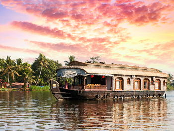 Kerala (© byheaven, iStockphoto.com / Chamäleon)