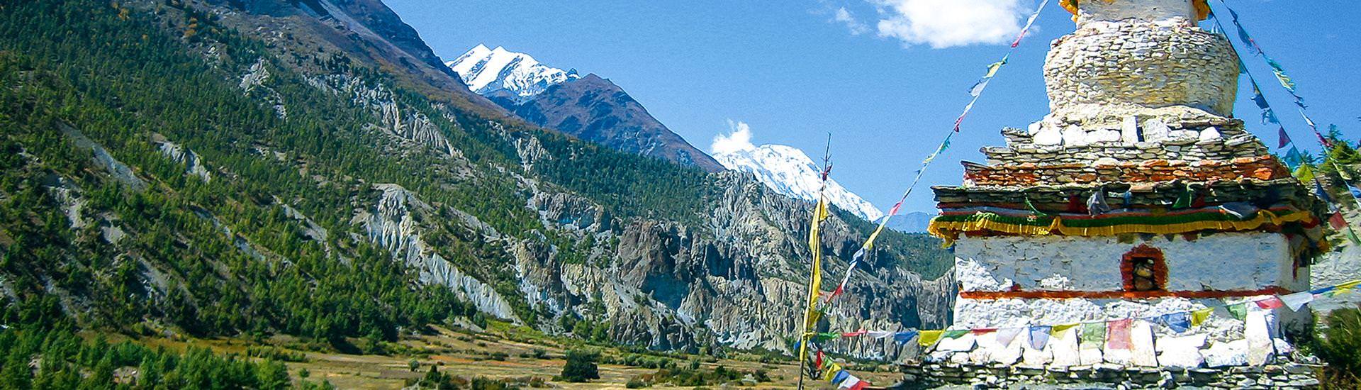 Stupa am Wegesrand |  Chamleon