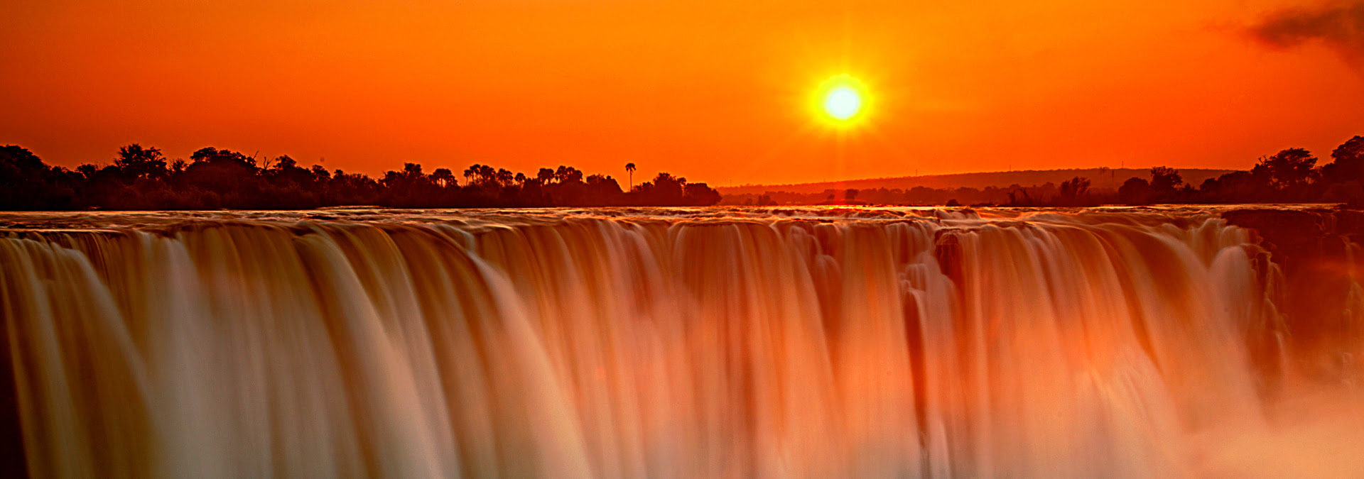 Victoriaflle im Sonnenuntergang |  Ben McRae, iStockphoto.com / Chamleon