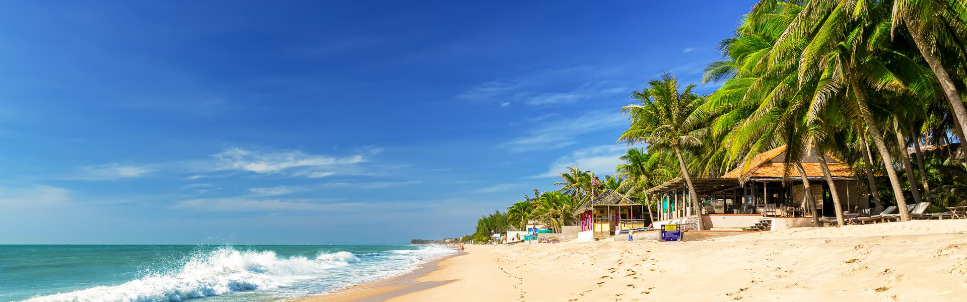 Weier Sandstrand in Mui Ne |  Preto_perola, iStockphoto.com / Chamleon