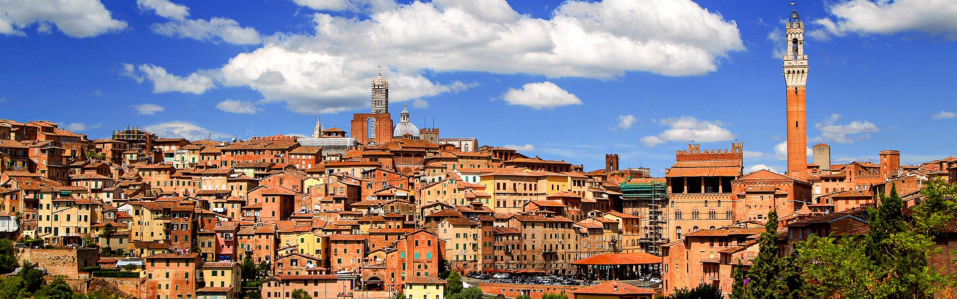 Skyline von Siena mit dem Torre del Mangia |  Roland Marske, Jules Verne Berlin / CHamleon