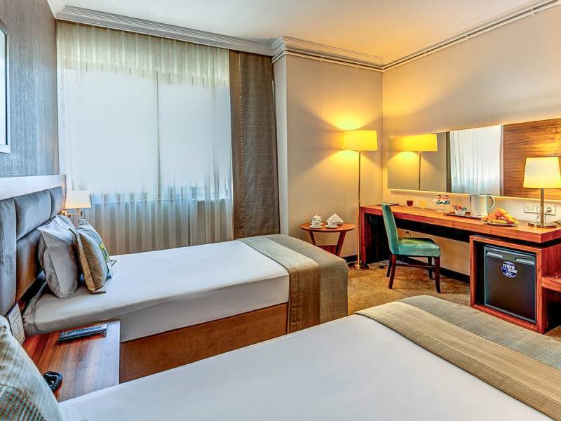 Hotelzimmer |  Akadur Tolegen, Bera Hotel / Chamleon