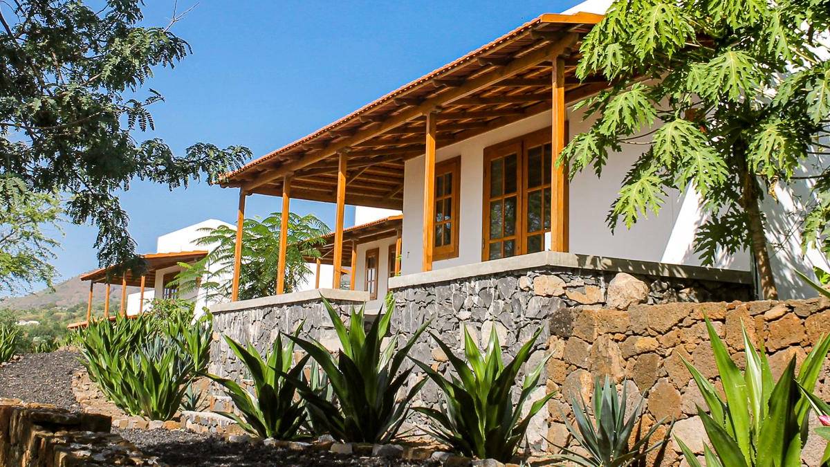 La Fora Ecolodge |  La Fora Ecolodge / Chamleon