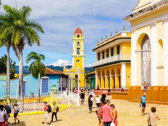 In Trinidad |  Jeannette Lobert / Chamleon