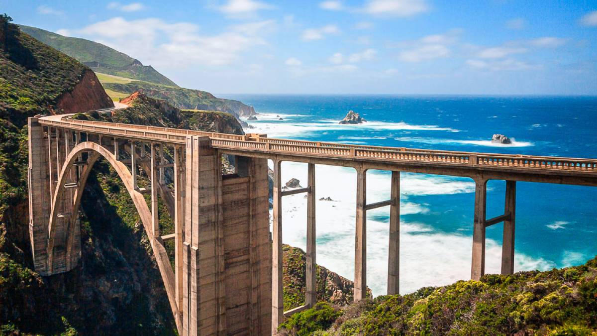 Bixby Bridge | © Cristofer Maximilian, Unsplash / Chamäleon Bixby Bridge | © Cristofer Maximilian, Unsplash / Chamäleon