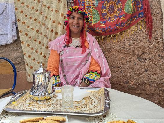 Taouabil Tifoultoute |  Sonja, Taouabil Tifoultoute / Chamleon