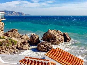 Ausblick am Balkon von Europa in Nerja |  Dave Weatherall, Unsplash / Chamleon