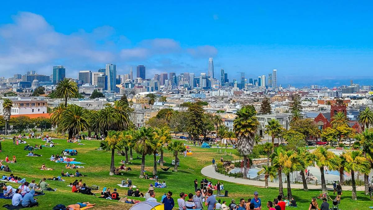 Park in der Großstadt San Francisco | © Leo Korman, Unsplash.com / Chamäleon Park in der Großstadt San Francisco | © Leo Korman, Unsplash.com / Chamäleon