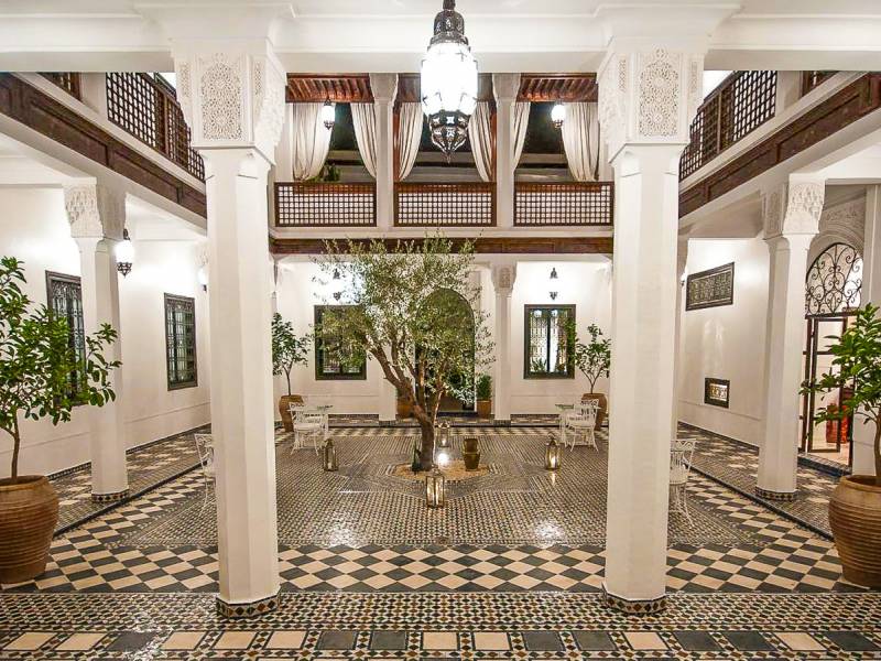 Riad Bellamane |  Riad Bellamane / Chamleon