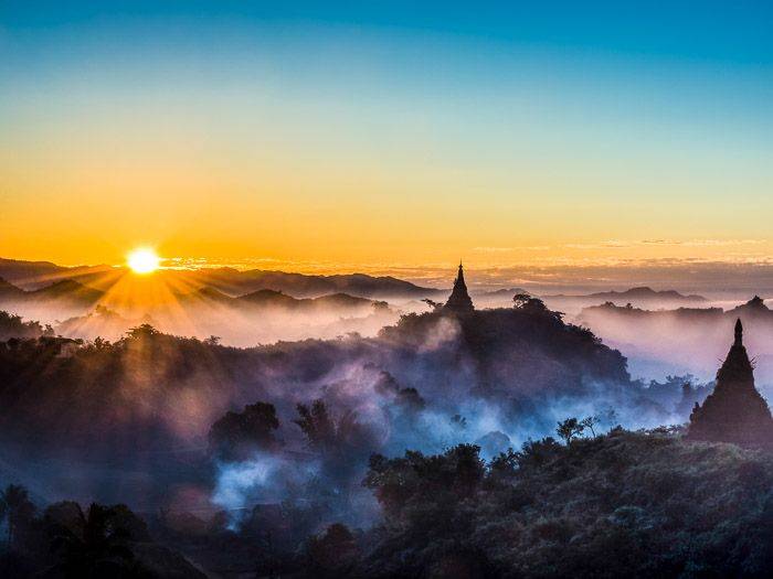 Nebel ber Bagan |  Dirk Bleyer / Chamleon