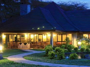 Lake Naivasha Simba Lodge |  Lake Naivasha Simba Lodge / Chamleon