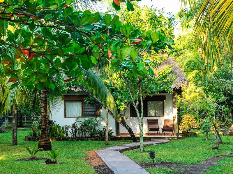 Rancho Encantado in Bacalar |  Rancho Encantado / Chamleon