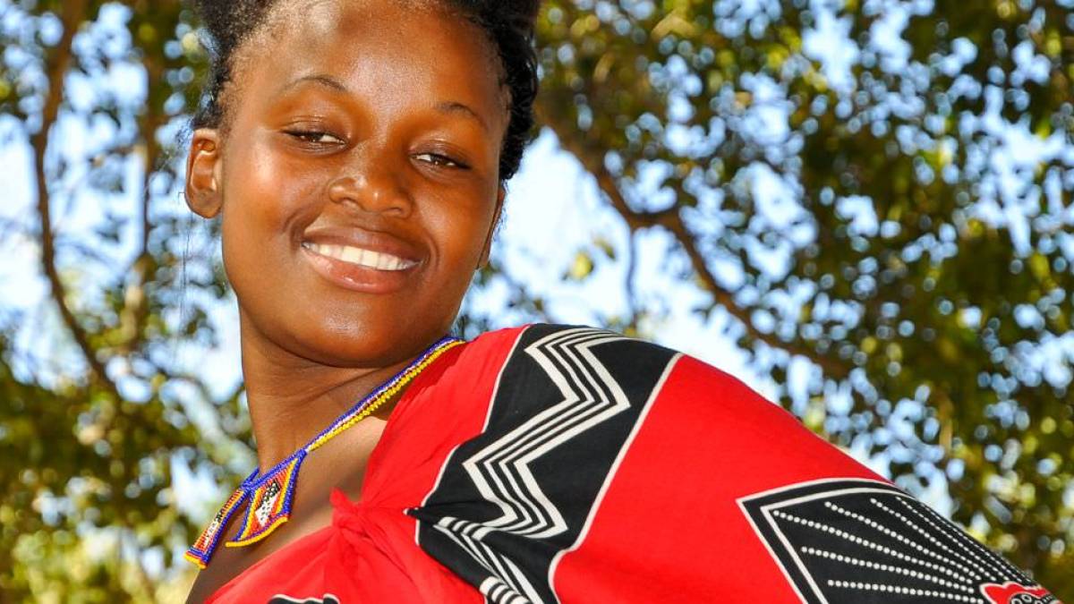Swazi-Schönheit, Chorsängerin | © Michael Bill / Chamäleon Swazi-Schönheit, Chorsängerin | © Michael Bill / Chamäleon