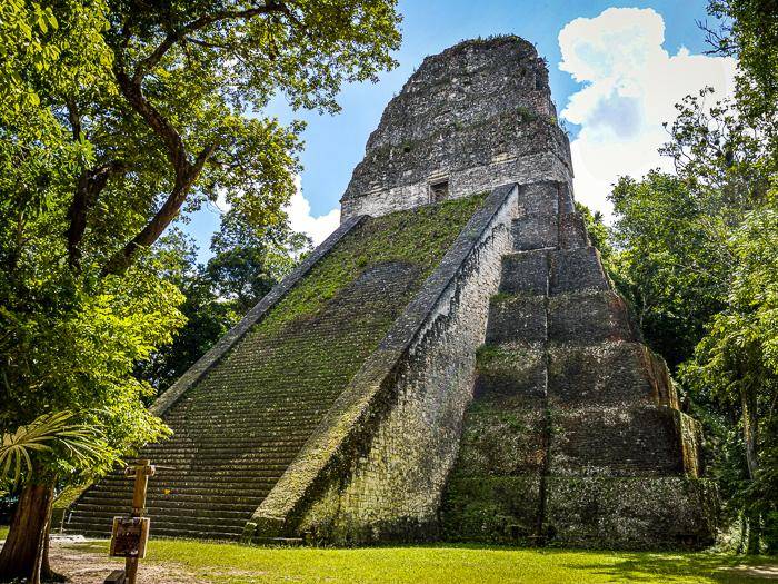 Maya-Sttte Tikal |  Daniel Pohlann / Chamleon