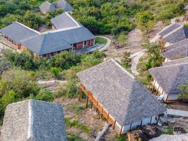 Winters Tented Lodge  |  Winters Tented Lodge / Chamleon