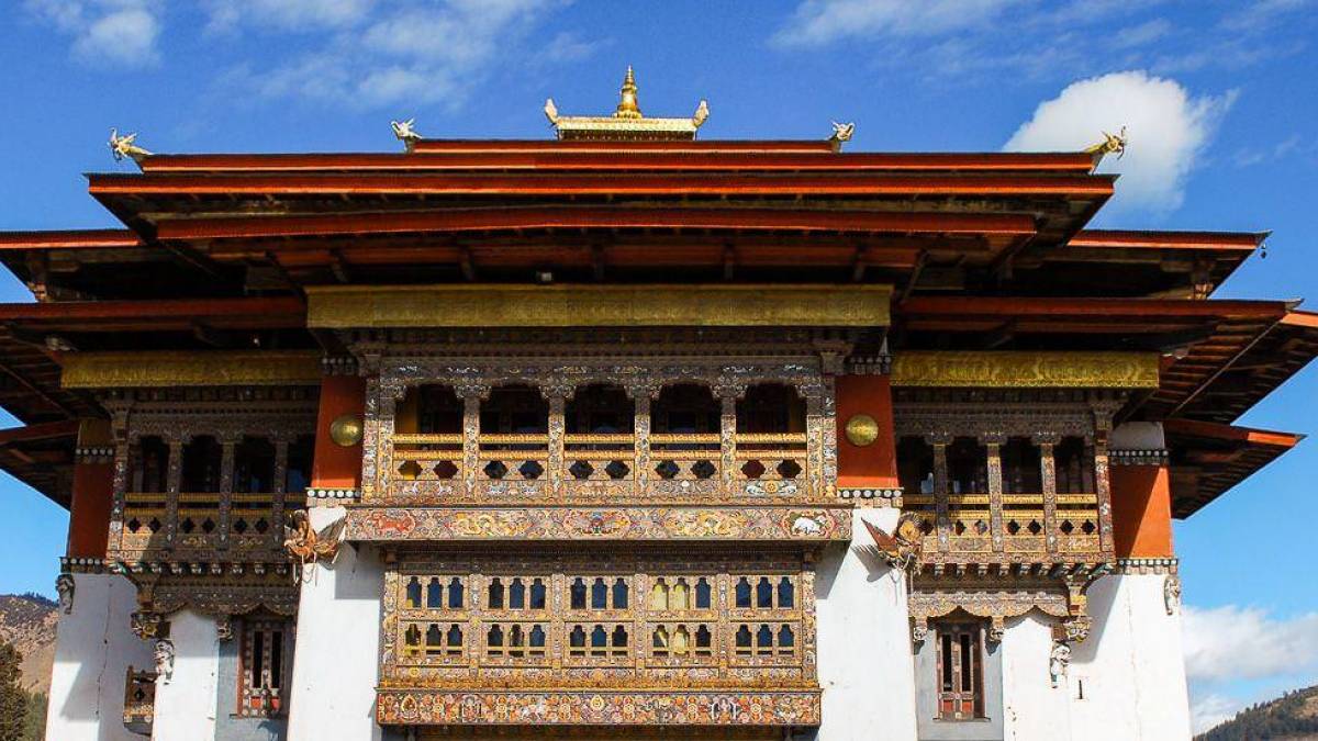 Dzong von Gangtey im Kranichtal | © Red Lion Travel / Chamäleon Dzong von Gangtey im Kranichtal | © Red Lion Travel / Chamäleon