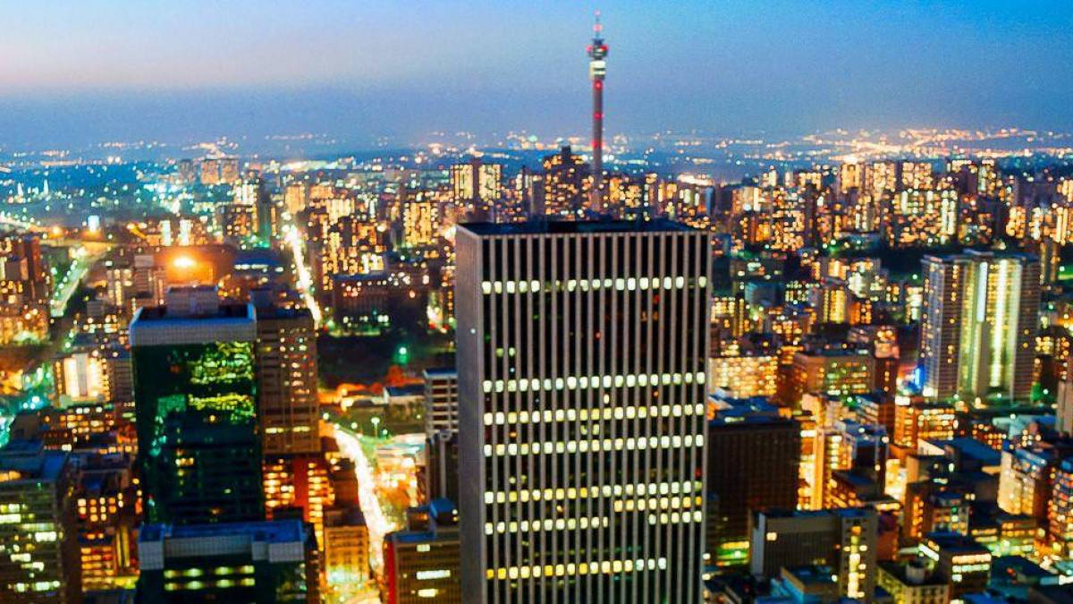 Johannesburg am Abend | © Chamäleon Johannesburg am Abend | © Chamäleon