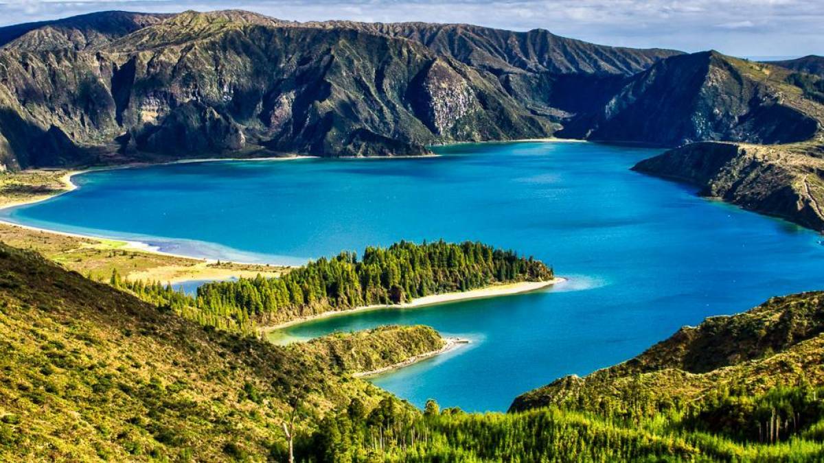Fogo Lake auf Sao Miguel | © Maria e Fernando Cabral, Pixabay / Fogo Lake auf Sao Miguel | © Maria e Fernando Cabral, Pixabay /