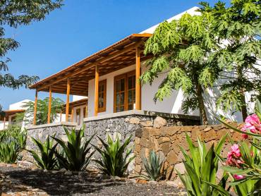 La Fora Ecolodge |  La Fora Ecolodge / Chamleon