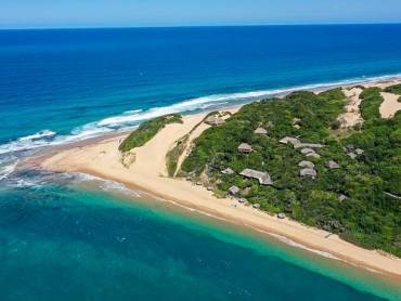 Machangulo Beach Lodge