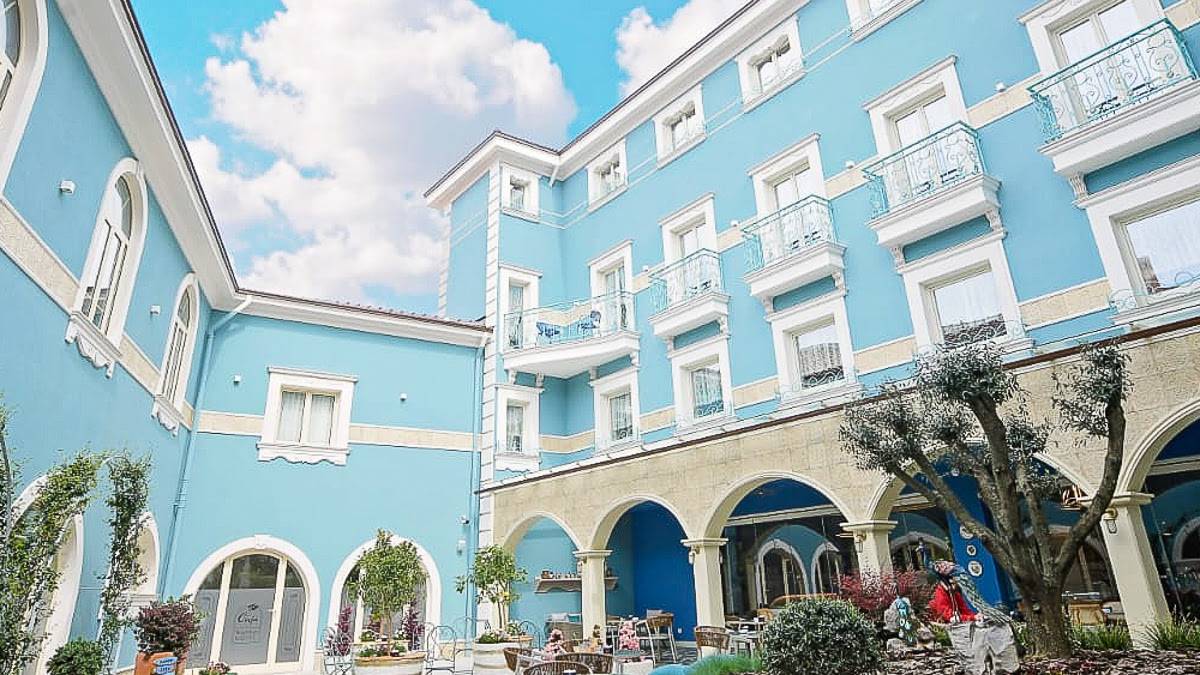 Cocja Boutique Hotel  |  Cocja Boutique Hotel / Chamleon
