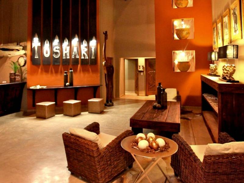 Toshari Lodge |  Toshari Lodge / Chamleon