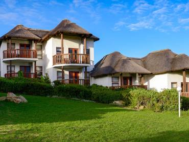 Whalesong Hotel & Spa |  Eric Reisinger, Whalesong Hotel / Chamleon