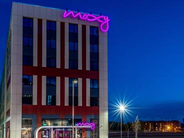 Moxy Glasgow Merchant City |  Andrew Horwitz, Moxy Glasgow Merchant City / Chamleon