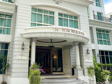 Rose Residence Bangkok |  Katharina Port / Chamleon