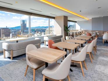 Mitsui Garden Hotel |  Mitsui Garden Hotel / Chamleon
