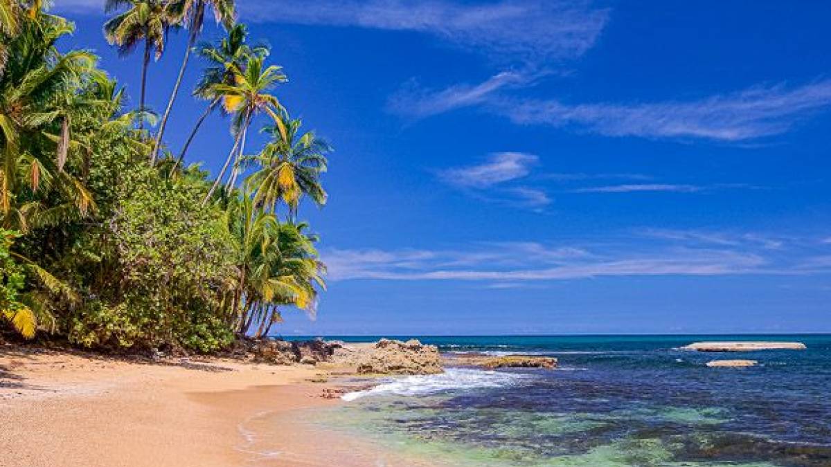 Paradiesischer Strand | © Tobias Hauser / Chamäleon