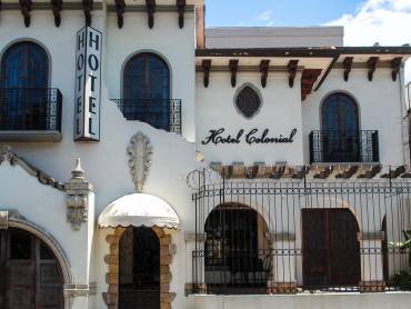 Hotel Colonial |  Hotel Colonial / Chamleon