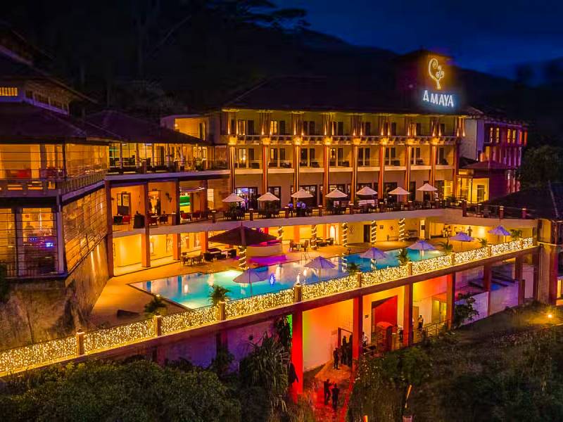 Aussenbereich |  Amaya Hills Hotel / Chamleon