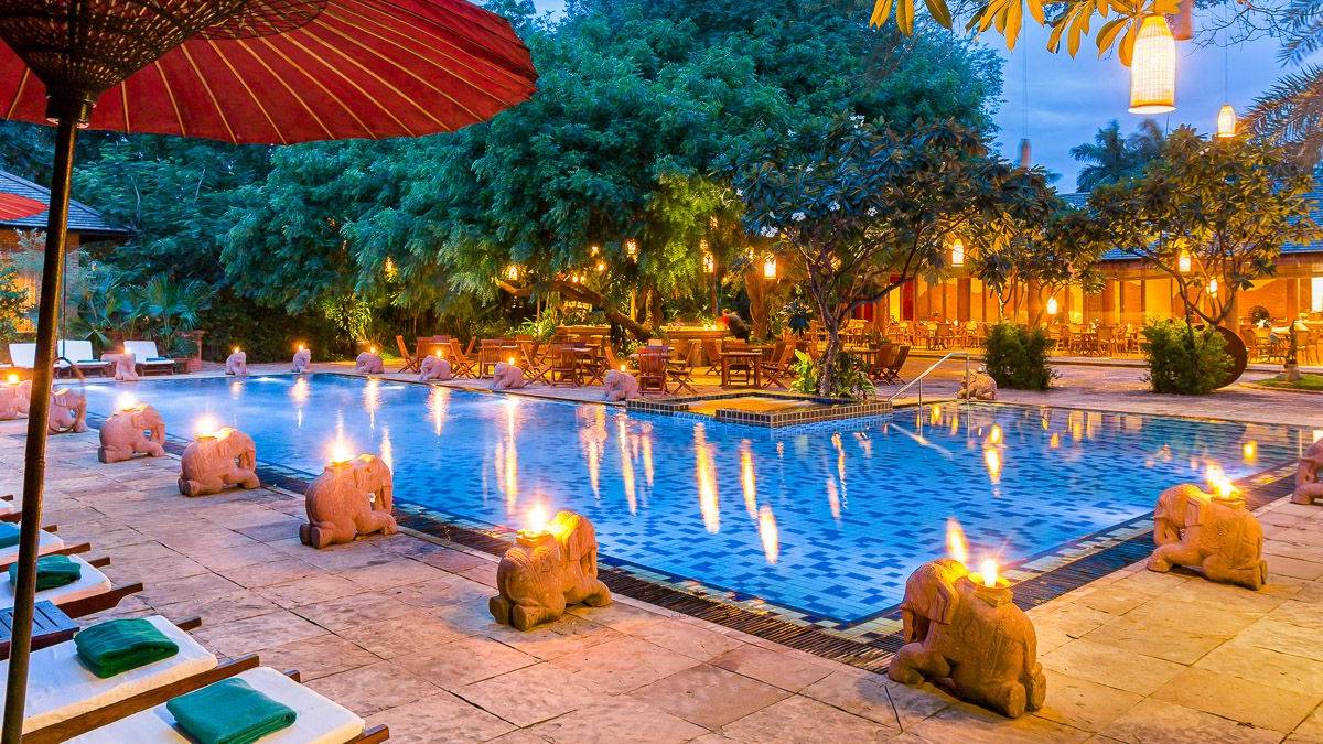 The Hotel @ Tharabar Gate |  boothee, Tharabar Gate / Chamleon