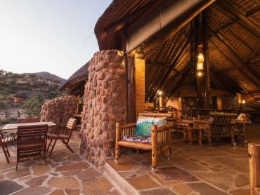 Huab Lodge |  Huab Lodge / Chamleon