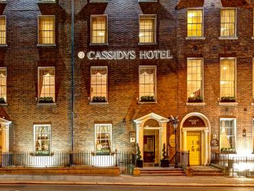 Cassidys Hotel  |  Cassidys Hotel / Chamleon