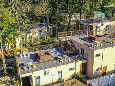 Aussenansicht |  Sibu Boutique Hotel / Chamleon