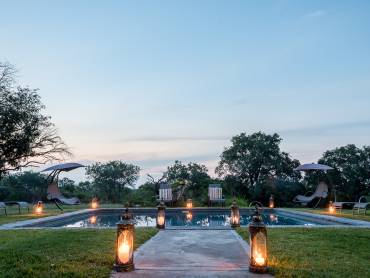 Makuwa Safari Lodge |  Em Gatland, Makuwa Safari Lodge / Chamleon