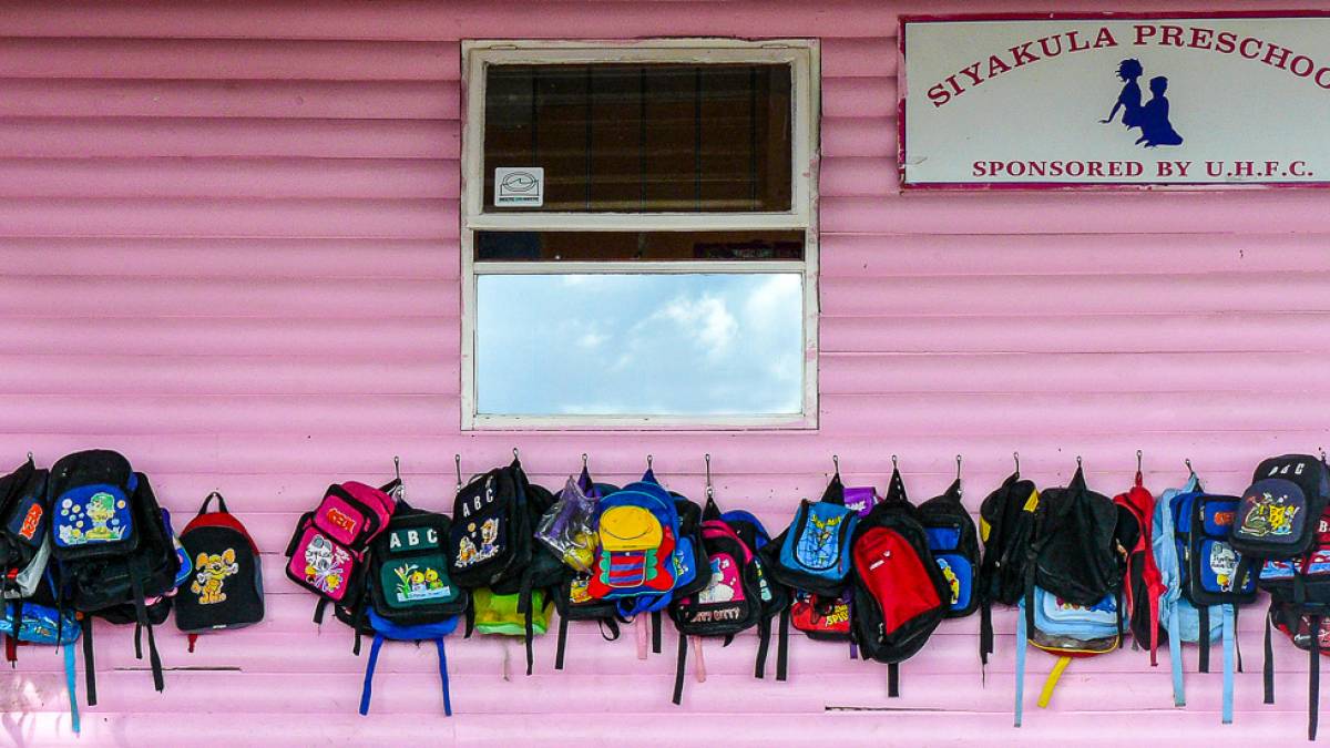 Kindergarten im Township von Plettenberg Bay | © Karin Hartwig / Chamäleon Kindergarten im Township von Plettenberg Bay | © Karin Hartwig / Chamäleon