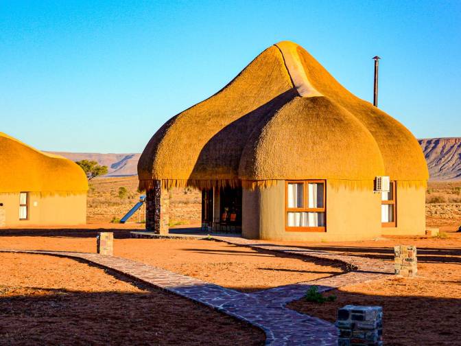 We Kebi Safari Lodge