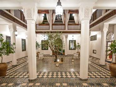 Riad Bellamane |  Riad Bellamane / Chamleon