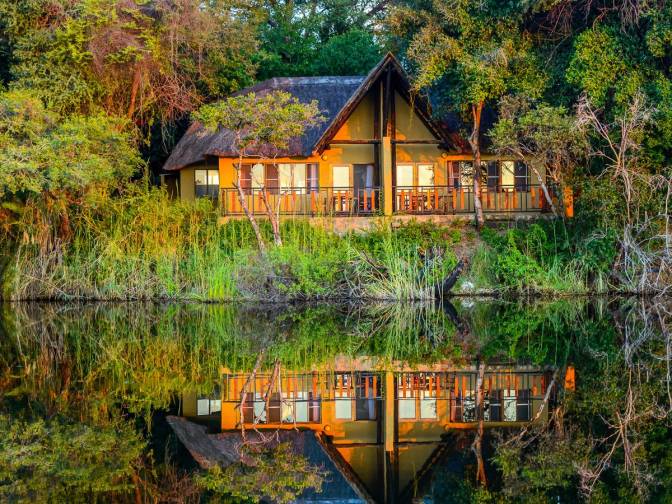 Namushasha River Lodge