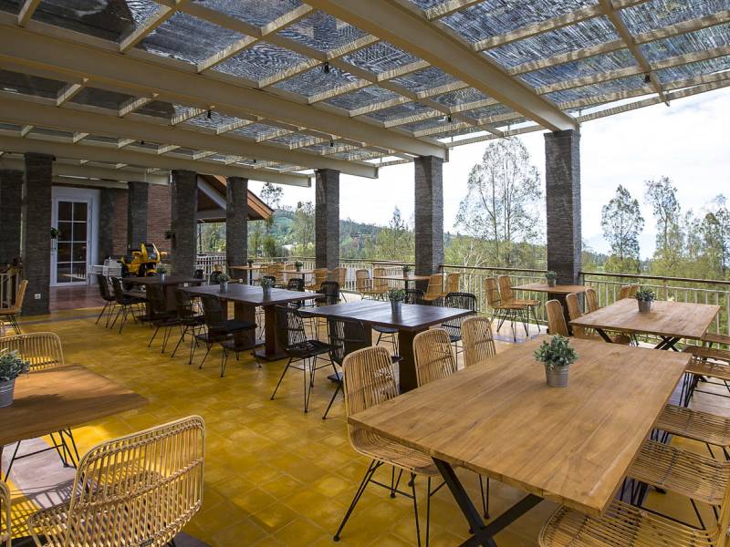 Restaurant |  Plataran Bromo / Chamleon
