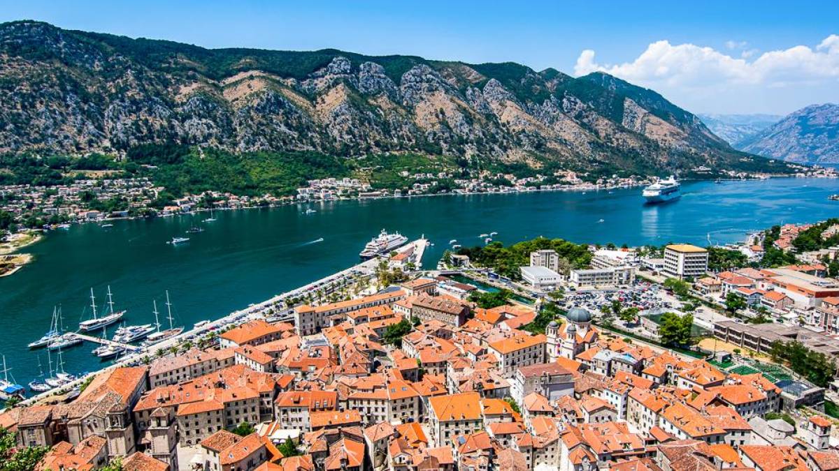 Blick auf Kotor | © Faruk Kaymak, Unsplash / Chamäleon Blick auf Kotor | © Faruk Kaymak, Unsplash / Chamäleon