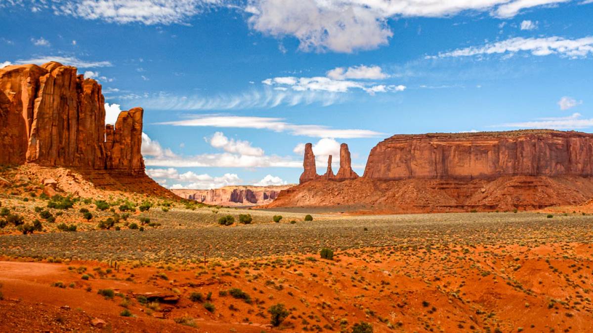 Felsformationen im Monument Valley | © Isabell Grass / Chamäleon Felsformationen im Monument Valley | © Isabell Grass / Chamäleon