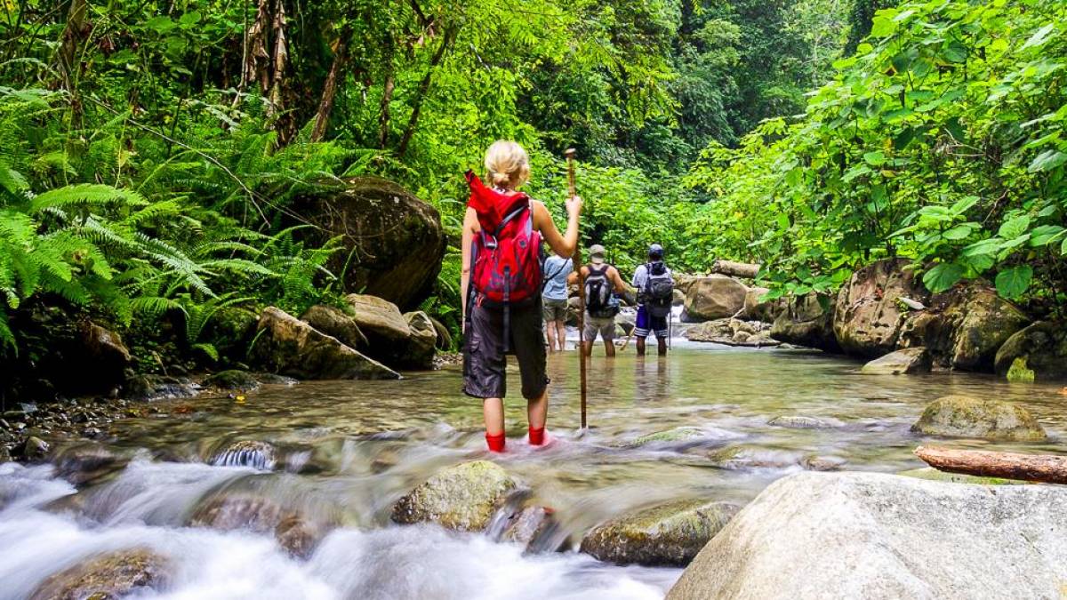 Trekking im Flussbett | © Tobias Hauser, Amadeus Travel Agency / Chamäleon Trekking im Flussbett | © Tobias Hauser, Amadeus Travel Agency / Chamäleon
