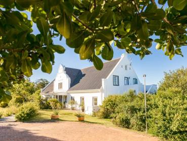 Fynbos Ridge Country House and Cottages |  Ruan Redelinghuys, Fynbos Ridge Country House & Cottages / Chamleon