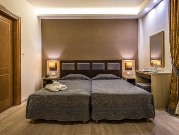 Hotel Rex |  Hotel Rex / Chamleon