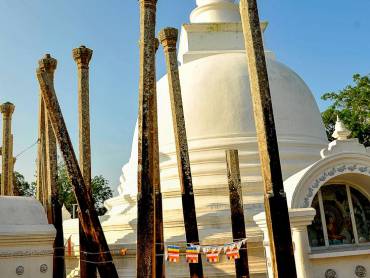 Tempel in Anuradhapuras |  Udaya Wijesoma / Chamleon