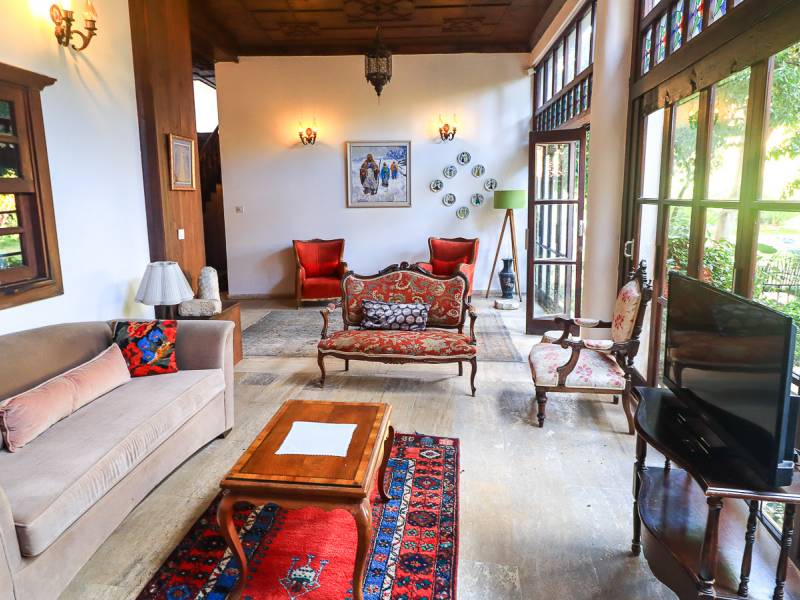 Lounge |  Ninova Hotel / Chamleon